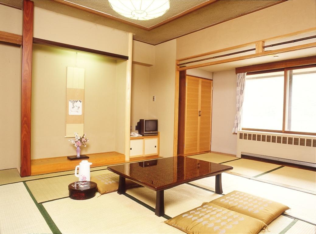 Kidoike Onsen Hotel Yamanouchi  Exterior foto